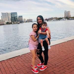 Meet your Posher, Mery